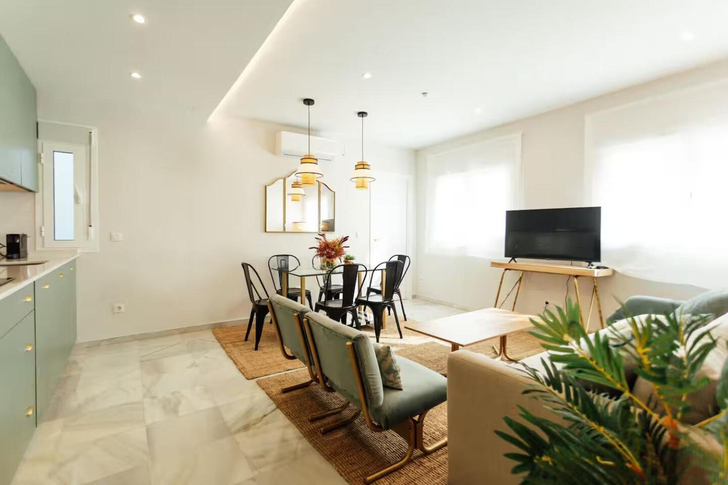 Appartement Reformed And Comfy- 2Bd 2Bth- Arenal à Séville Extérieur photo