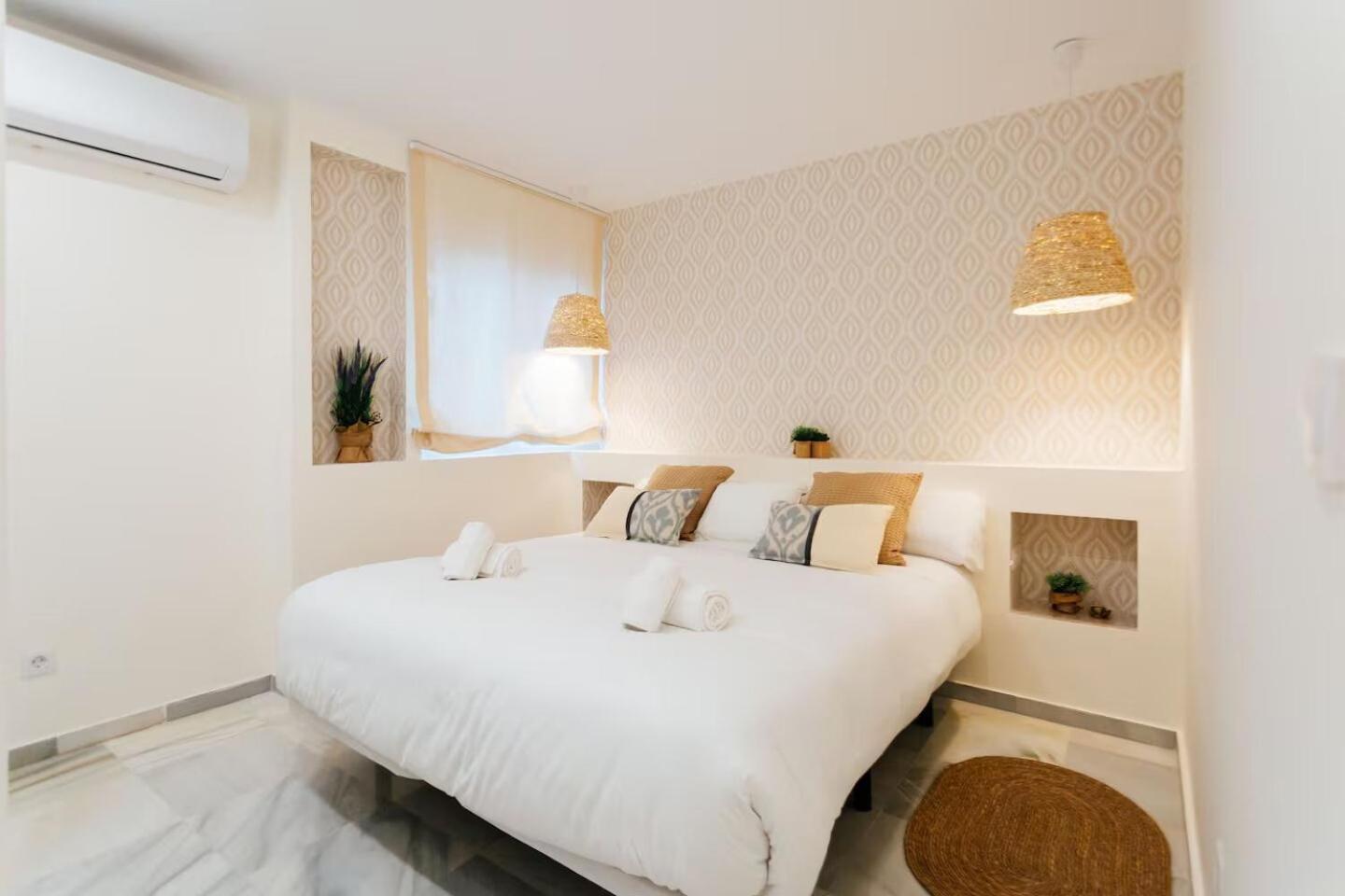 Appartement Reformed And Comfy- 2Bd 2Bth- Arenal à Séville Extérieur photo