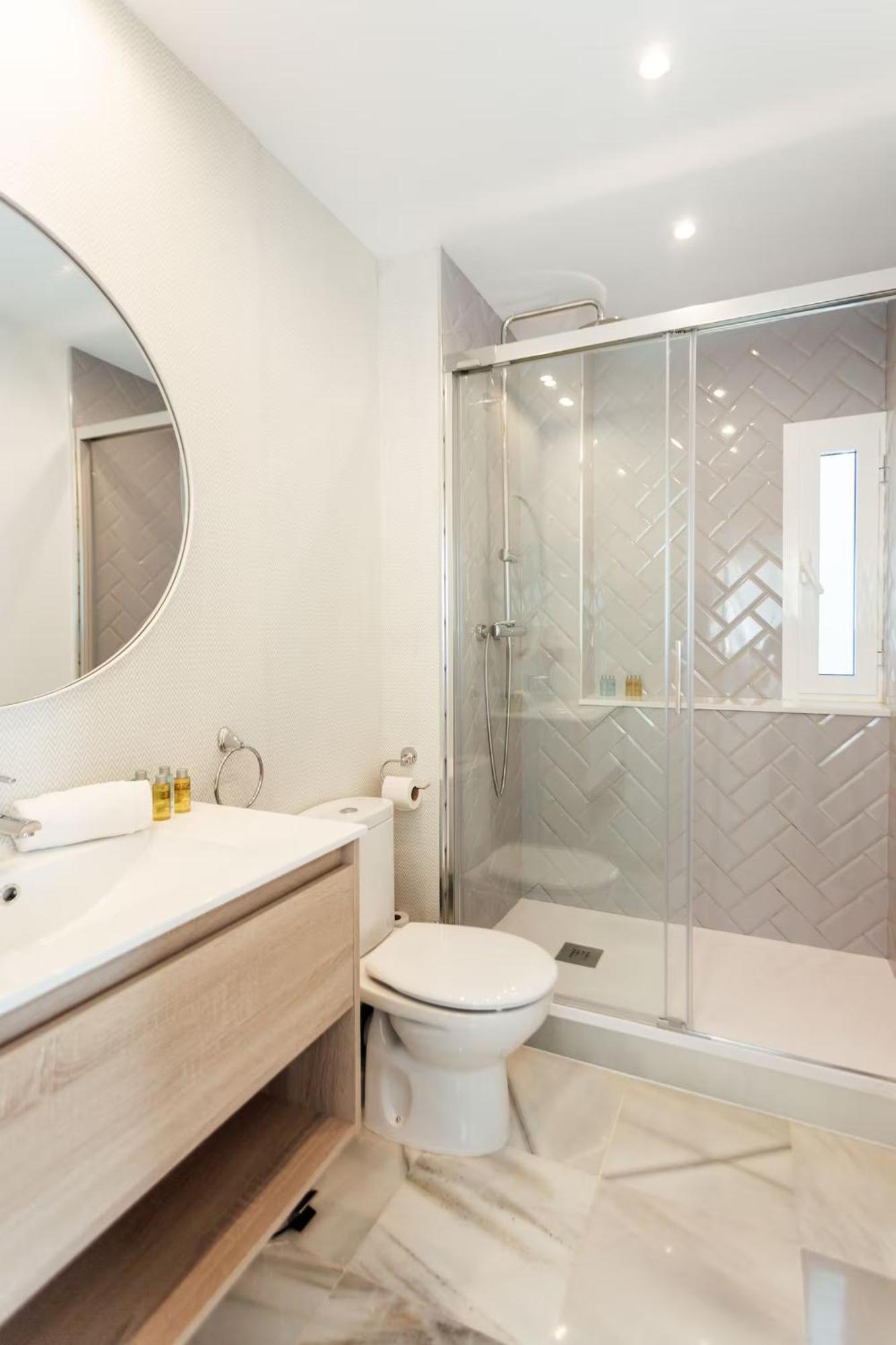 Appartement Reformed And Comfy- 2Bd 2Bth- Arenal à Séville Extérieur photo